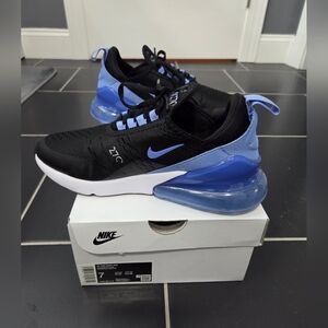 Nike Air Max 270 Black and Blue Athletic Shoes - Womens Size 7